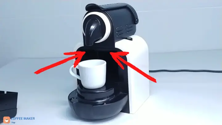 Nespresso coffee machine with water leak problem